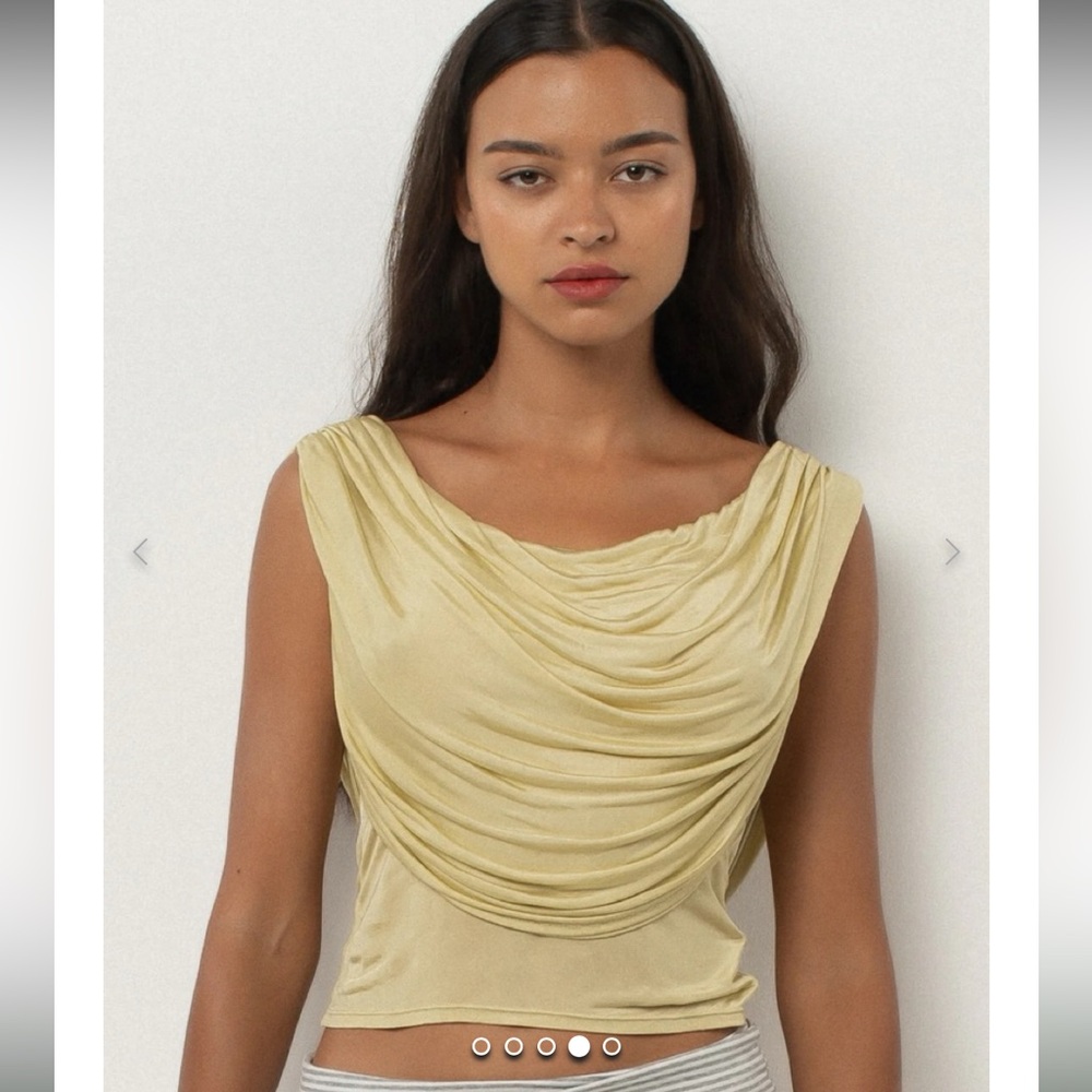 BELLE ANNA / BELLE THE LABEL Galla top in banana